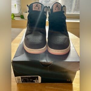 New Jordan 1 Mid Arctic Pink Black (GS)